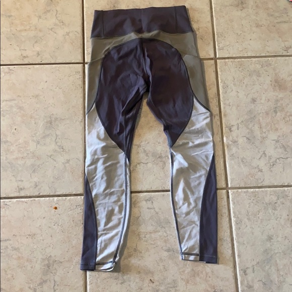 Brand new athleta leggings - Picture 2 of 4